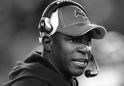 Tampa Bay Buccaneers Head Coach Raheem Morris 2009 to 2011 - The Ultimate Tampa Bay Buccaneers Fan Site, Historical Archive, Every Coach, Every Season, BUCS Fanatical Fans - BUCS Coaching History 1976-Present.