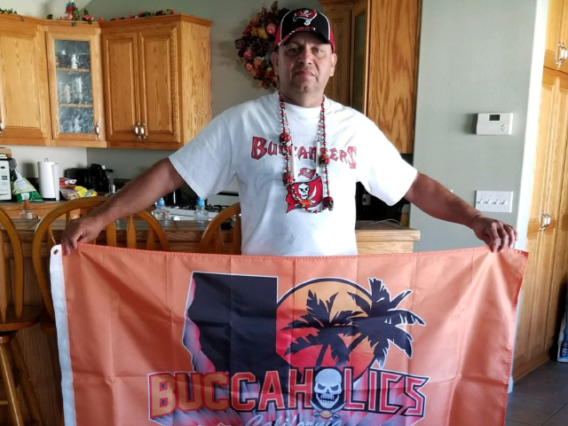 Dwayne Perez from Bonners Ferry, Idaho is CALLING-ALL BUCS fans from N. Idaho, Spokane & Western Montana together. Let's Go Bucs! Fire them Cannons!