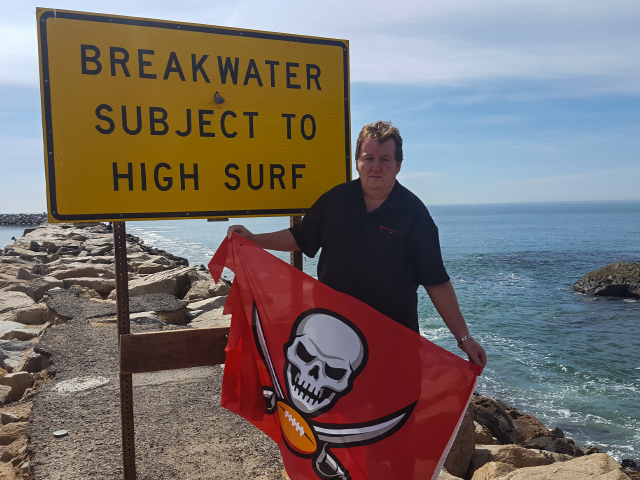 BuccaneersFan.com heads across America, Coast-to-Coast to raise the Buccaneers Flag
