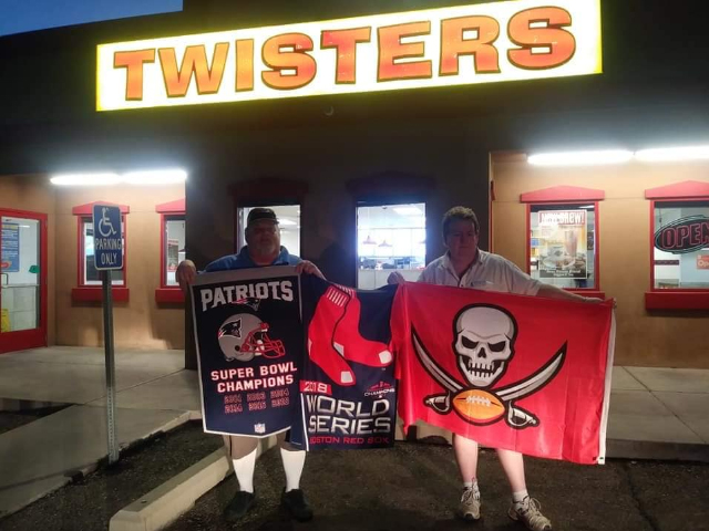 Meet up with my Patriots Fan buddy at the Breaking Bad film locatio - Meal Gave Me Food Poisoning - WARNING