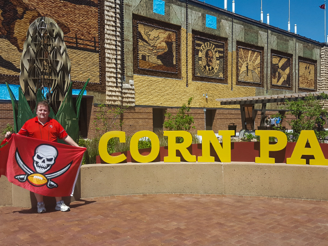 BuccaneersFan.com Time to raise our flags again as we travel to Mount Ruchmore for the National Indapendence Day Celebration.