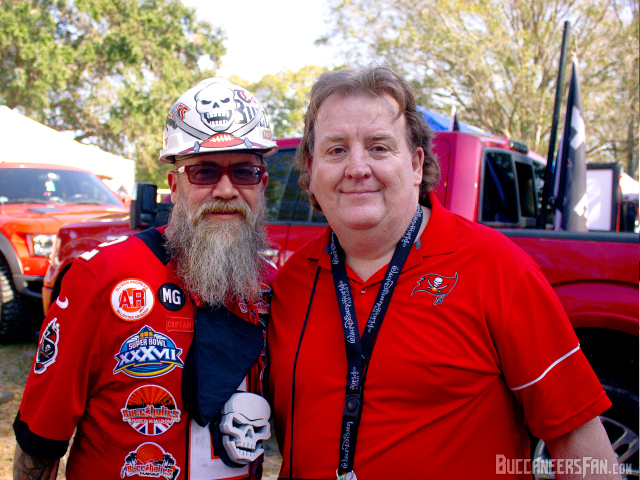 BuccaneersFan.com founder Rader @ #WTB SB LV watch party with Buccaholic Super Fans Jay McElroya.